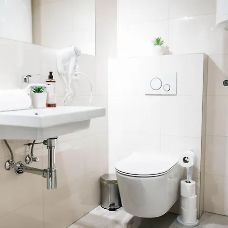 Apartamento Cavallo Deluxe Xl Balcony City Center Praga